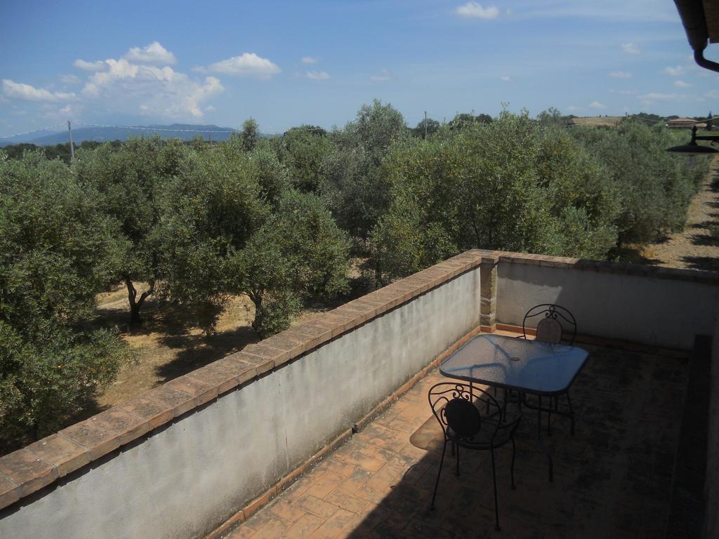 Agriturismo Tenuta Roccaccia Πιτιλιάνο Εξωτερικό φωτογραφία