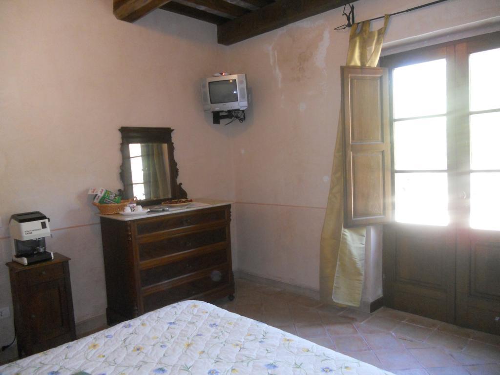 Agriturismo Tenuta Roccaccia Πιτιλιάνο Εξωτερικό φωτογραφία